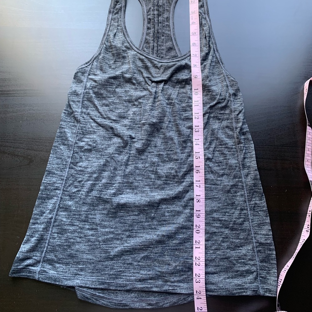 Lululemon Athletica Heathered Black Gray Our Sport Athletic Lightweight Tank EUC - Picture 14 of 15